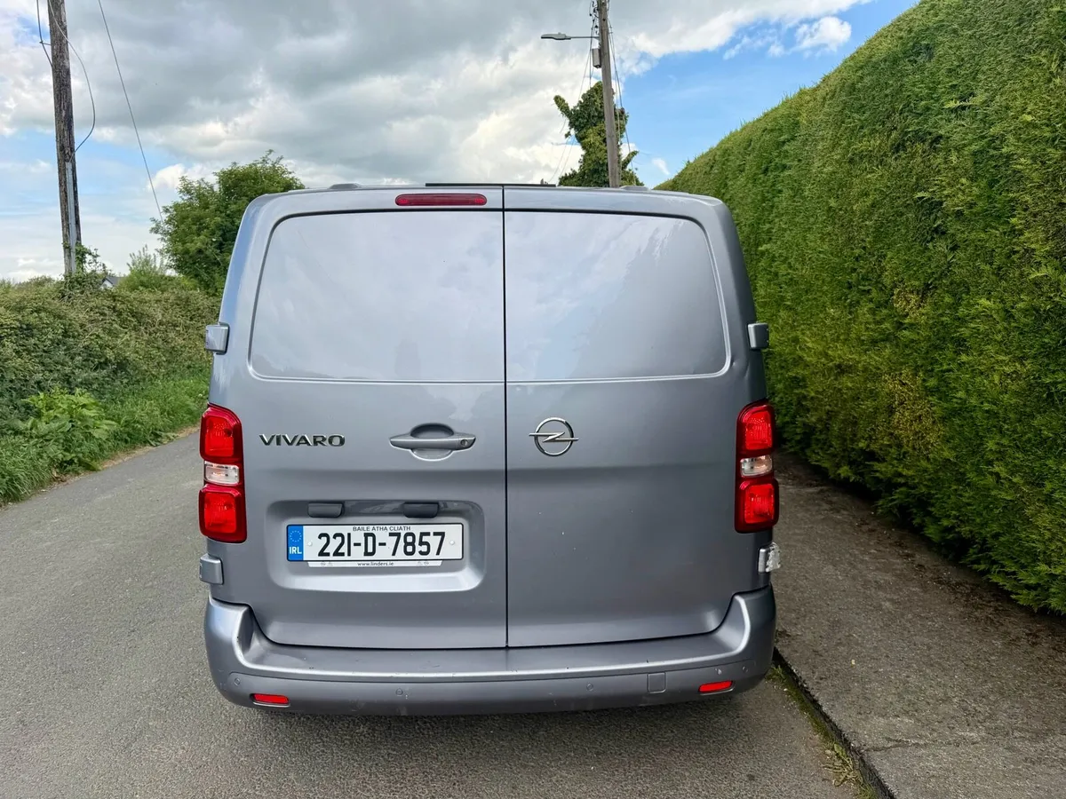 🔥 2022 Opel Vivaro Sport 🔥 - Image 4