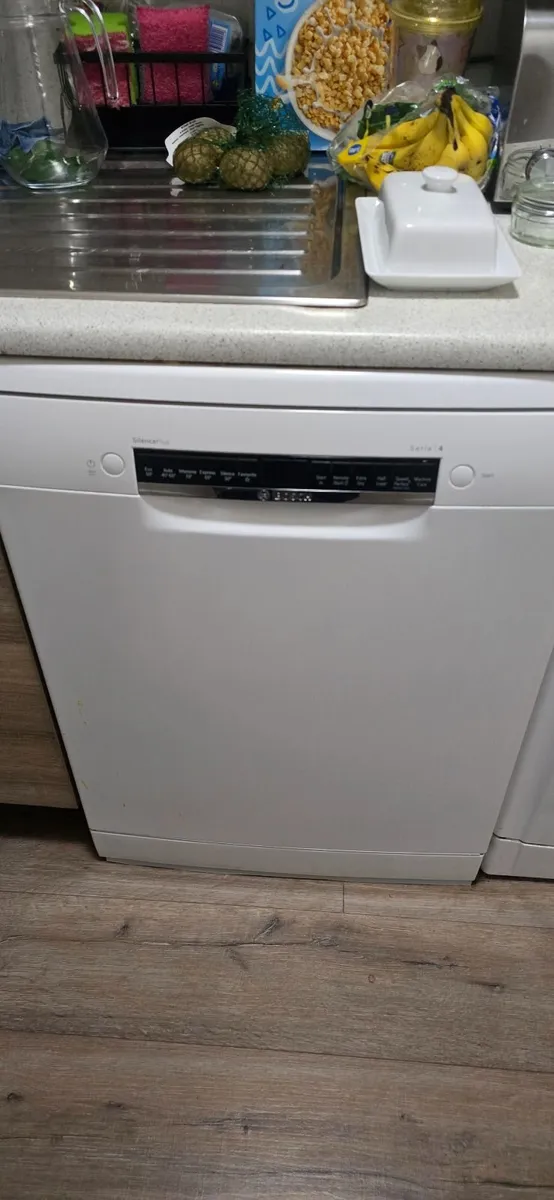 Dishwasher - Image 1