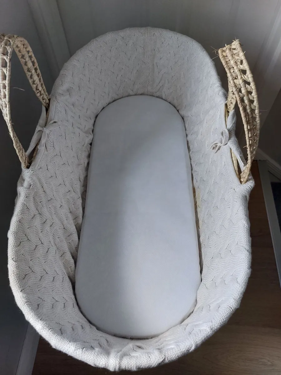 Moses Basket and Baby Chair - Image 3
