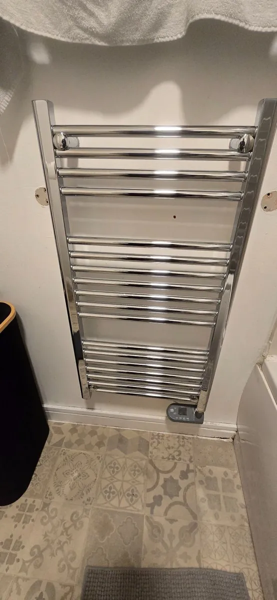 Electric radiator - Image 1