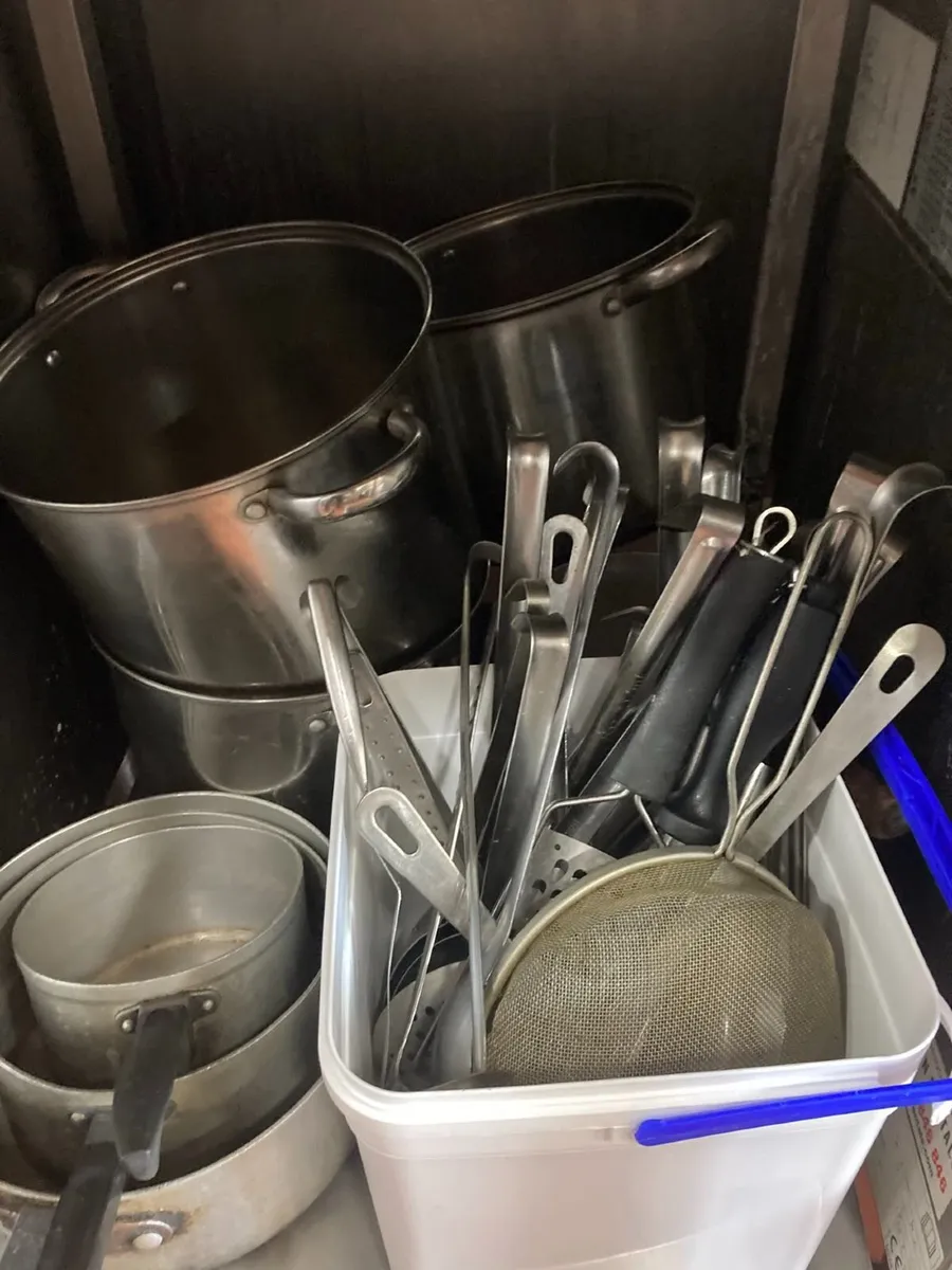 Stock pots and commercial kitchen utensil bundle
