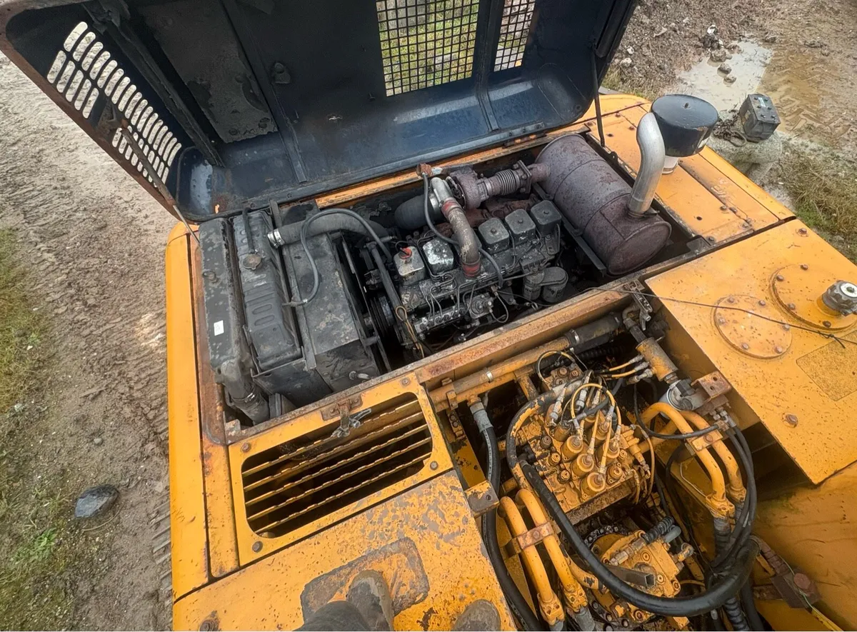 Hyundai 210 - Image 4