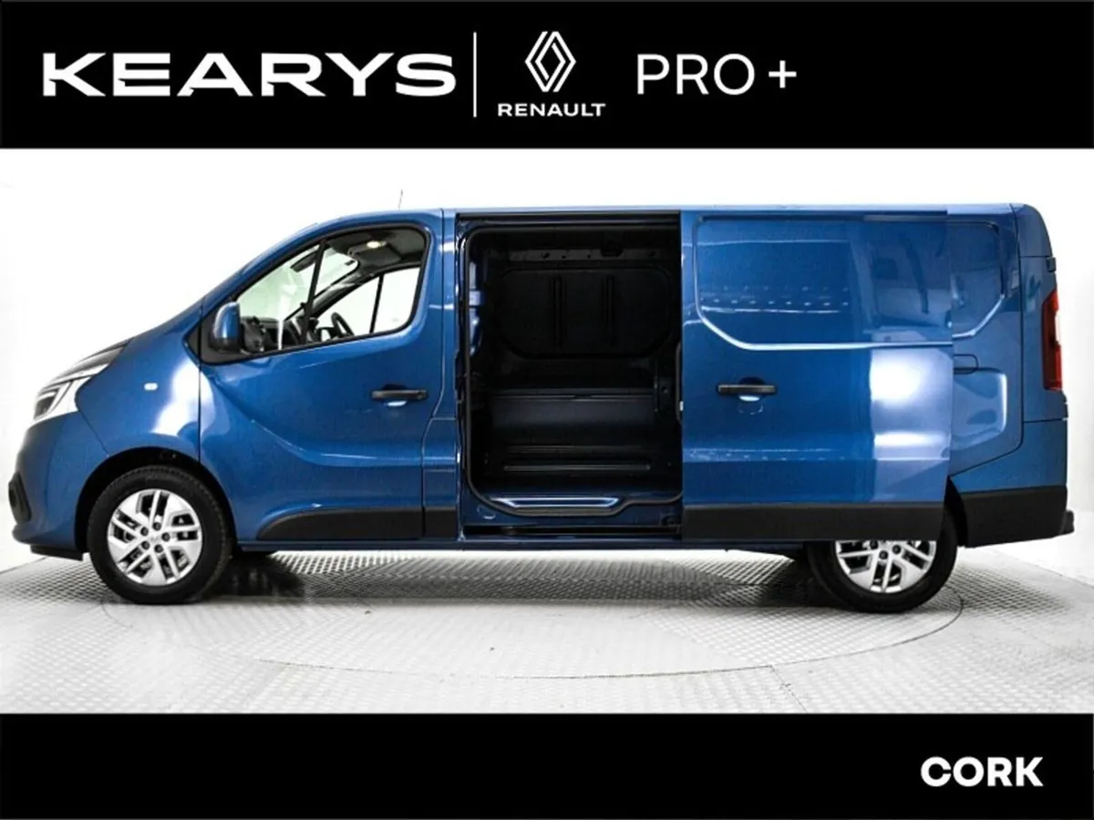 Renault Trafic LL30 ENERGY dCi 120 Sport MY19 - Image 4