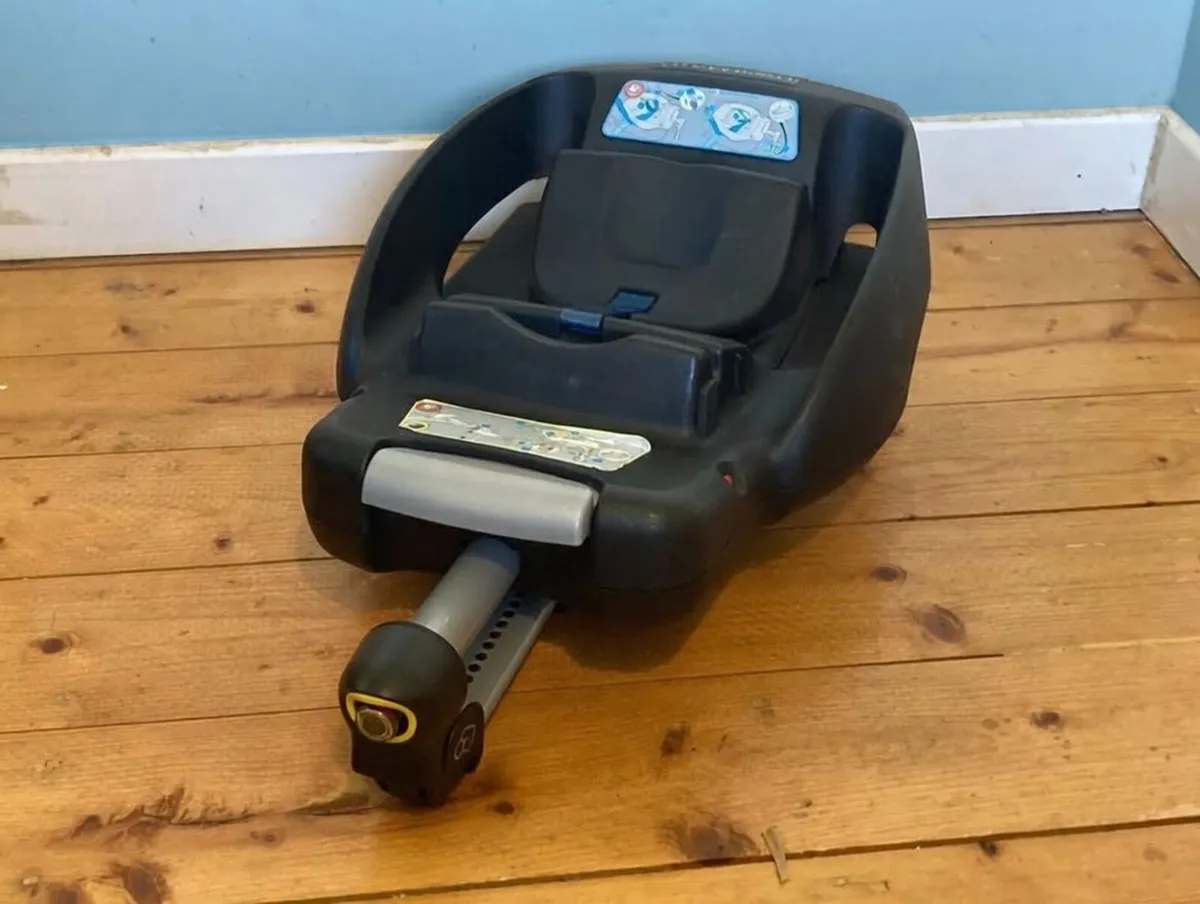 Maxi-Cosi EasyFix ISOFIX Base + Original Manual - Image 1