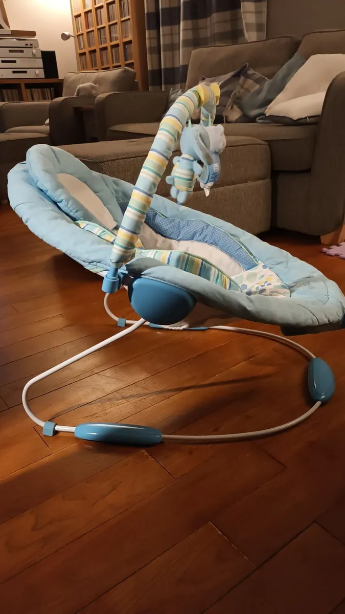 Baby bouncy chair - Image 4