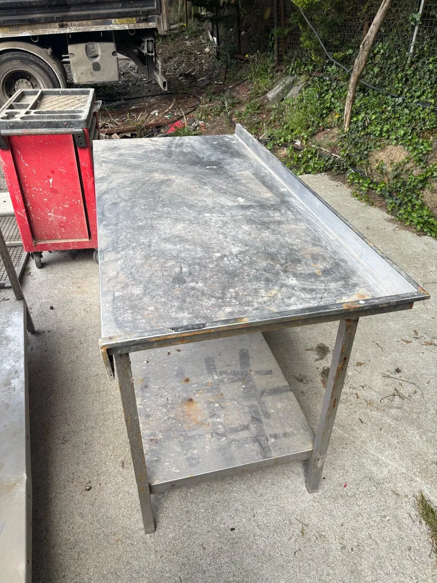 Stainless steel tables and sink - Image 4