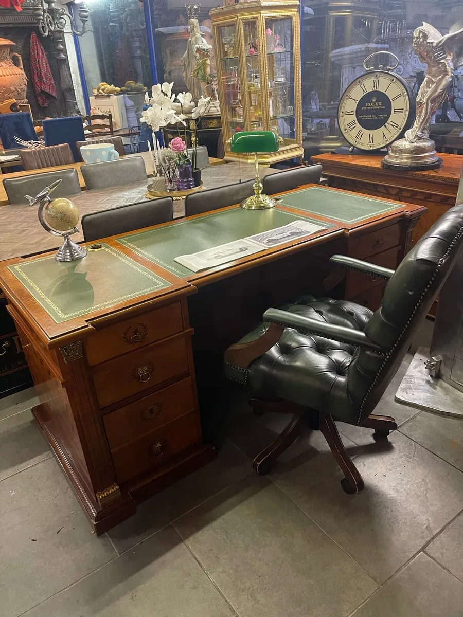 Stunning partners desk - Image 2