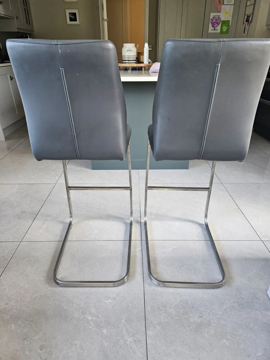 Bar stool - Image 3