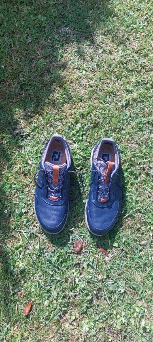 Footjoy golf shoes - Image 1