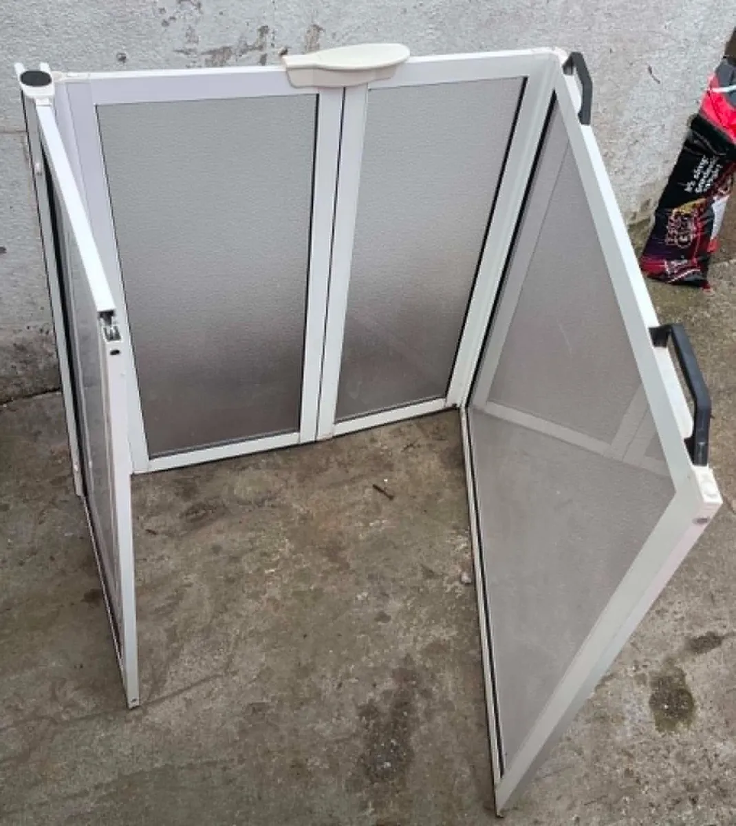shower enclosure for disable person /elderly - Image 1