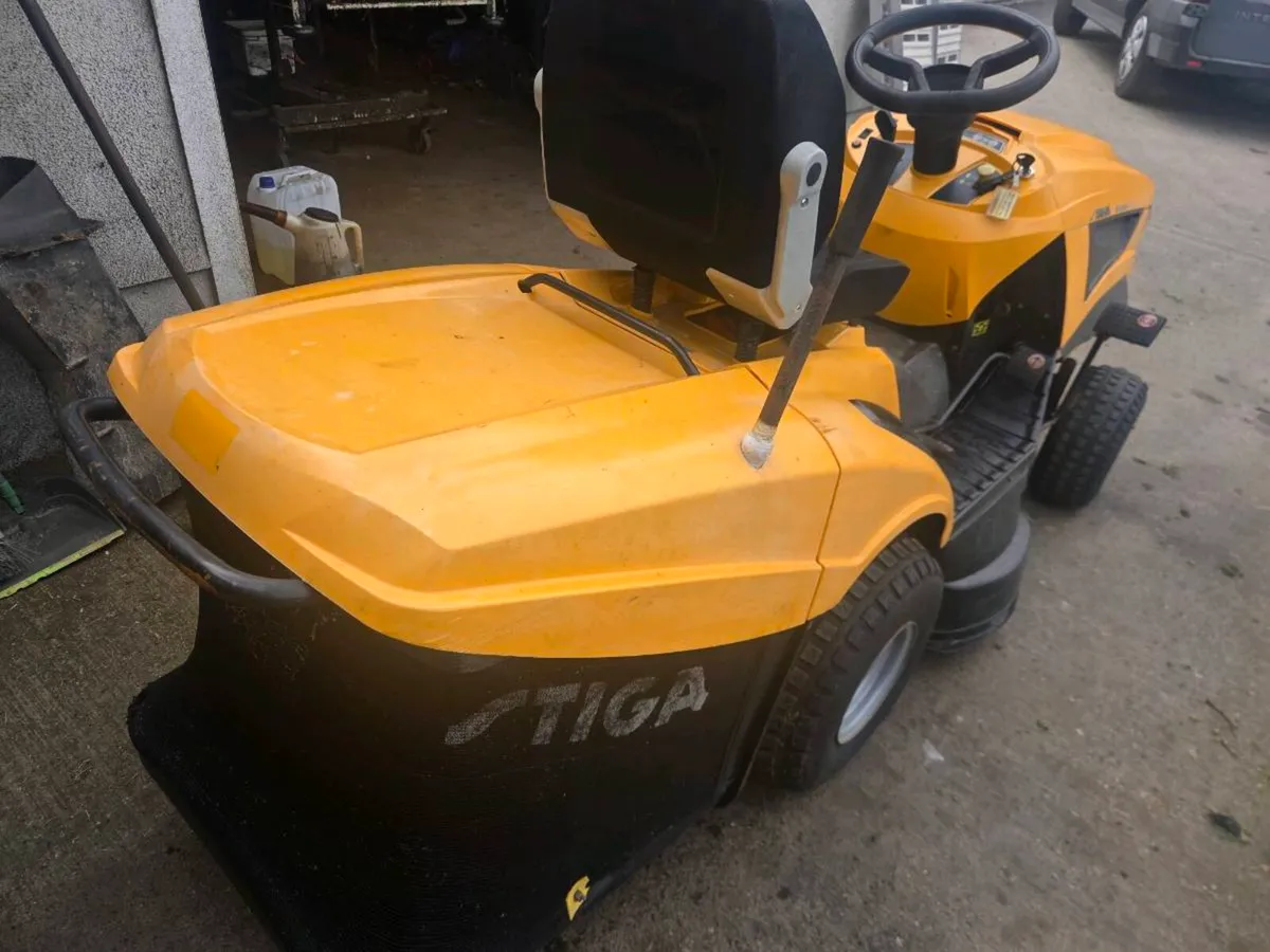 Lawnmower for sale - Image 4