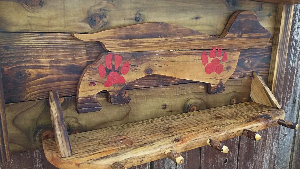Rustic Dog Station / Organiser / Storage - Image 3