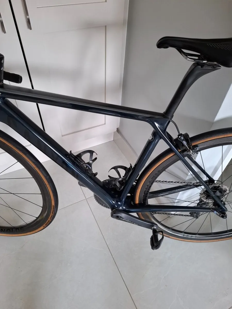 Racing Bike - Image 2