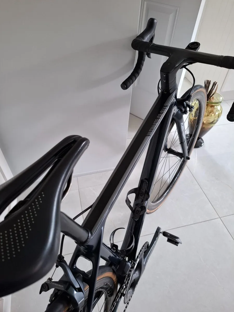 Racing Bike - Image 4