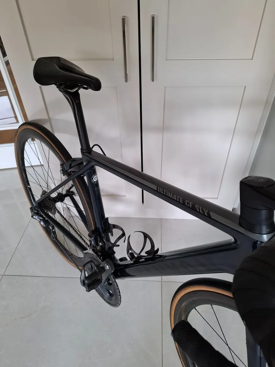 Racing Bike - Image 3