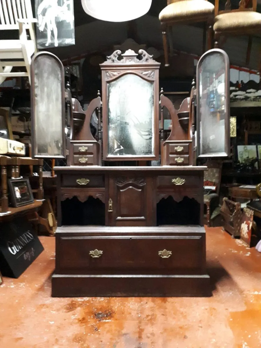 Victorian Triple Mirror Dressing Table - Image 1