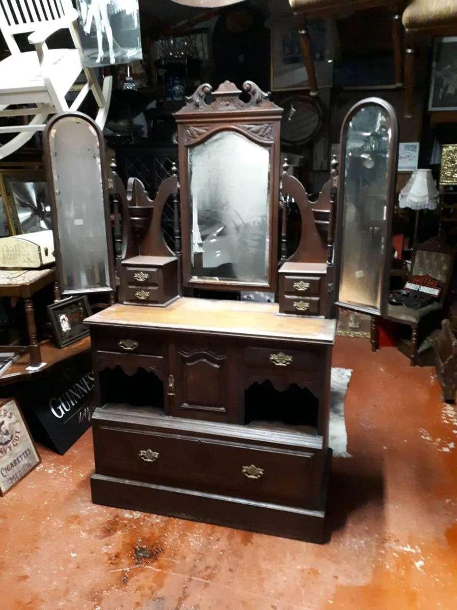 Victorian Triple Mirror Dressing Table - Image 3