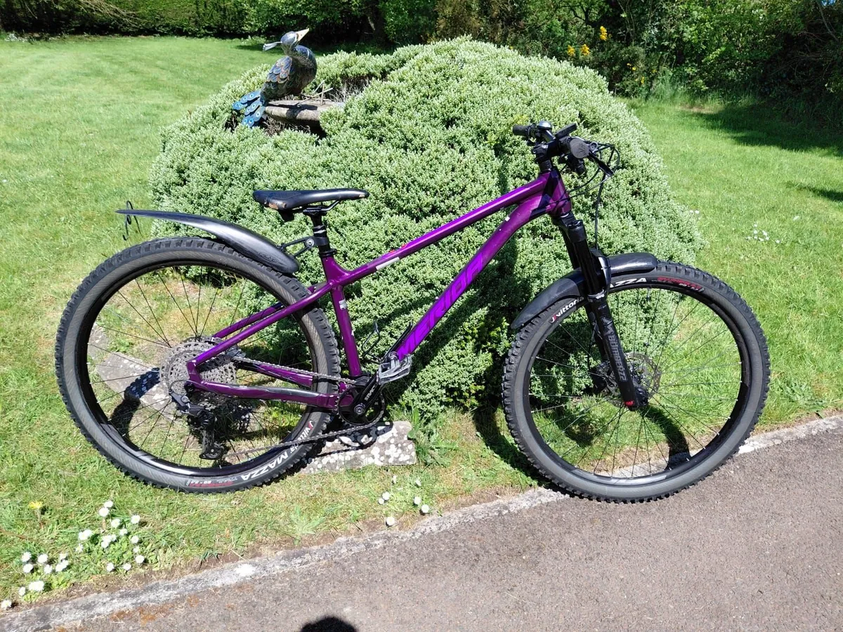 Merida Big Trail 600 Mountain Bike - Image 1