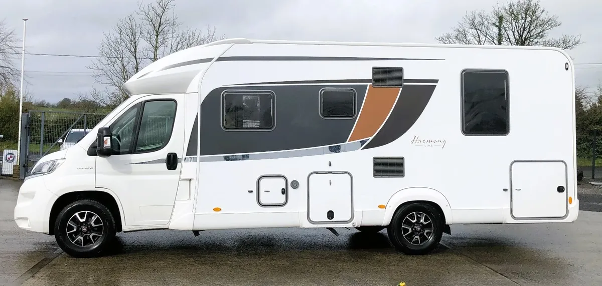 2019 Burstner Lyseo Harmony Line 745 VRT INCLUDED - Image 3