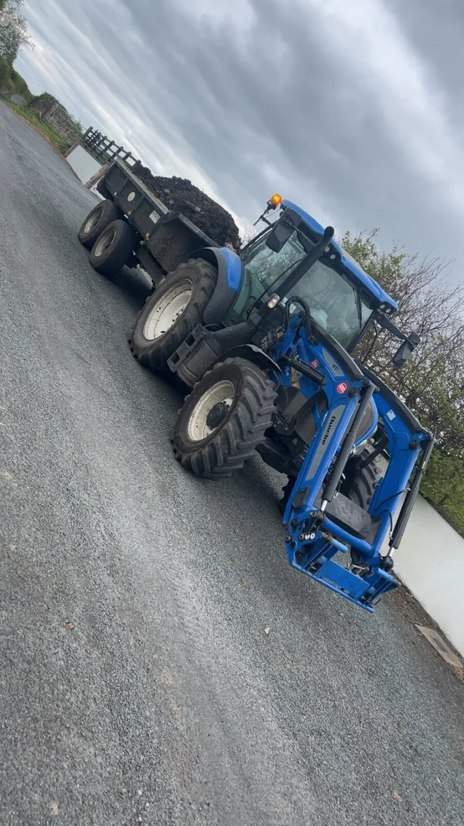 Agri services, tedding, bale handling/drawing - Image 3