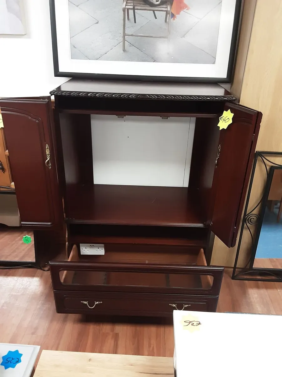 MAHOGANY TELEVISION UNIT - Image 2