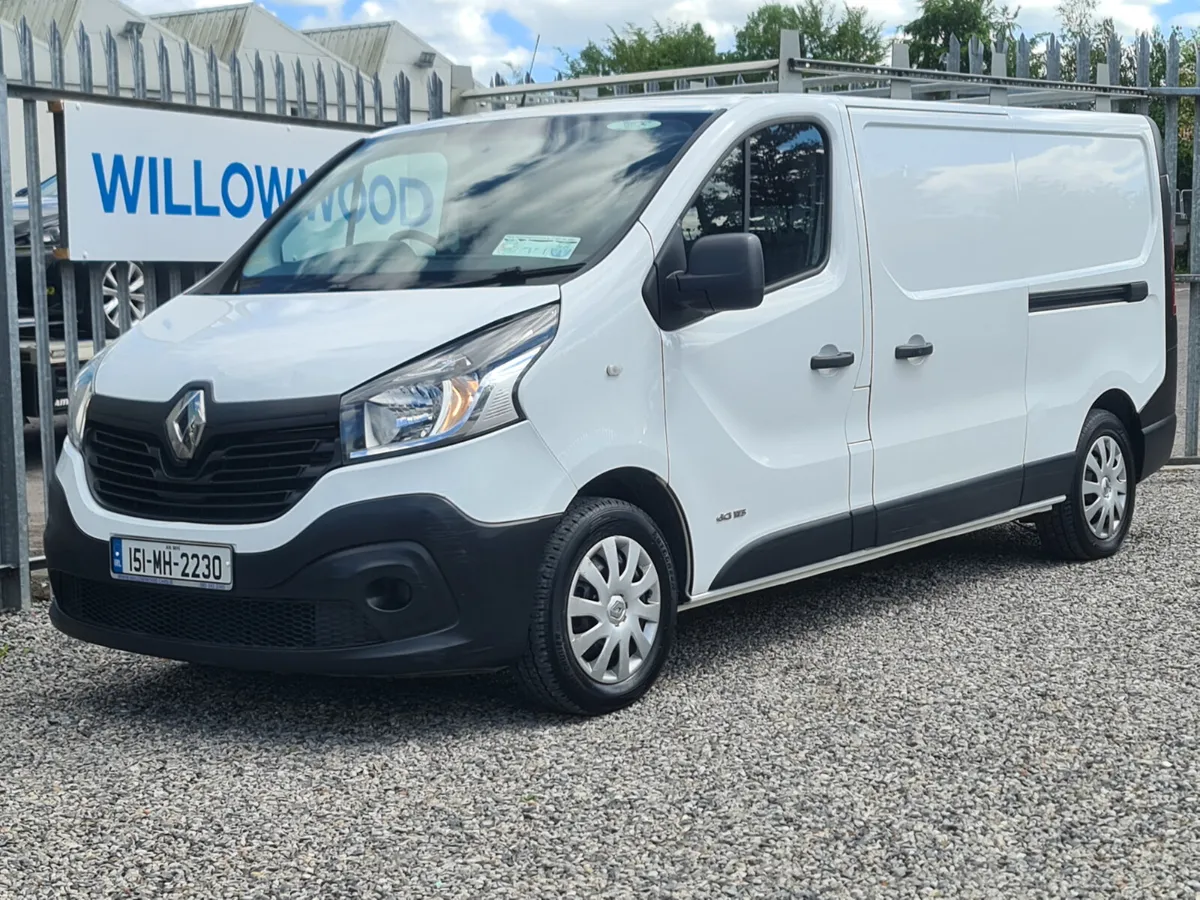 Renault Trafic 2015 new CVRT 04/27 - Image 1