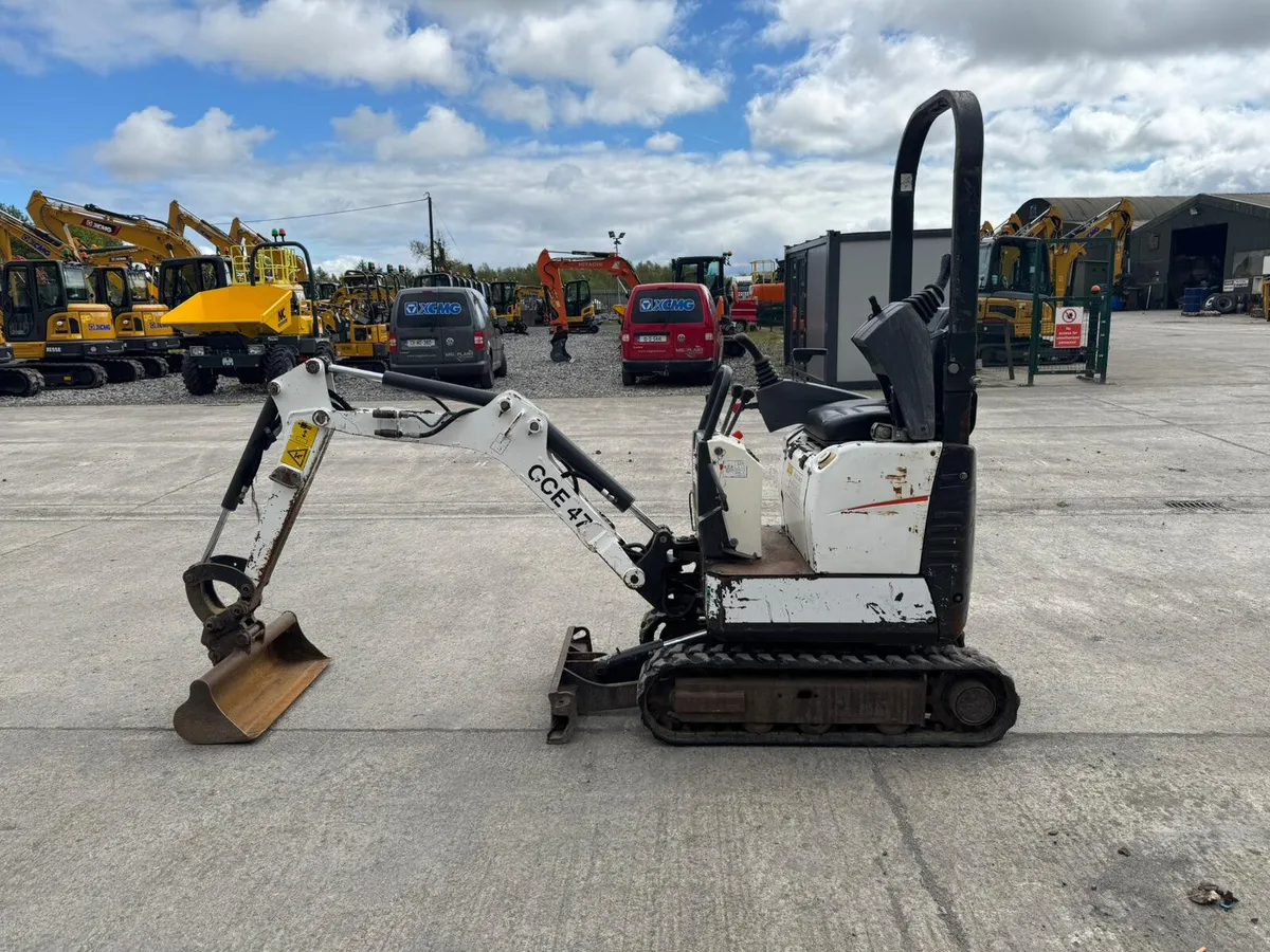 2019 Bobcat E10z Micro Excavator - Image 2