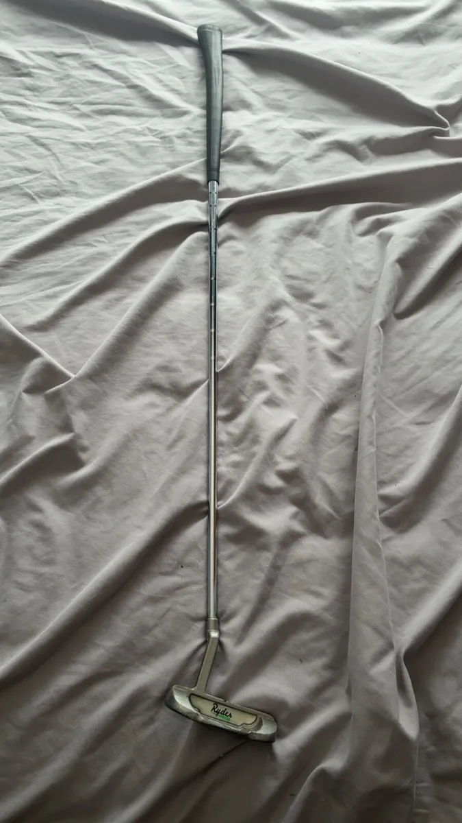Ryder golf putter 32” - Image 1
