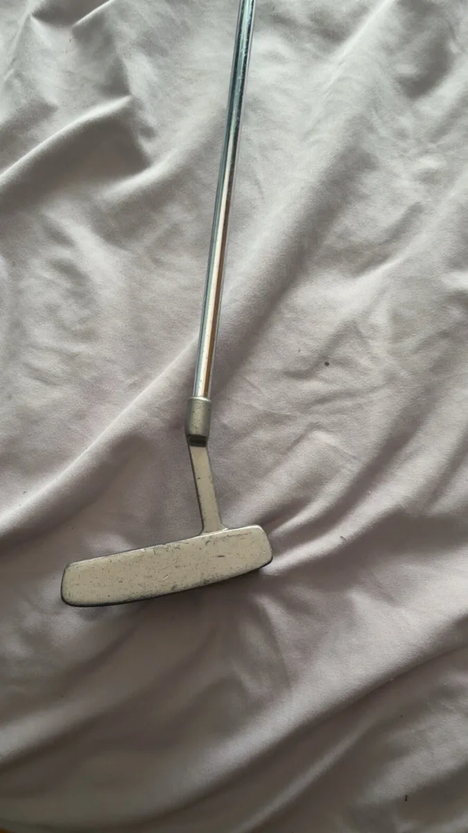 Ryder golf putter 32” - Image 3