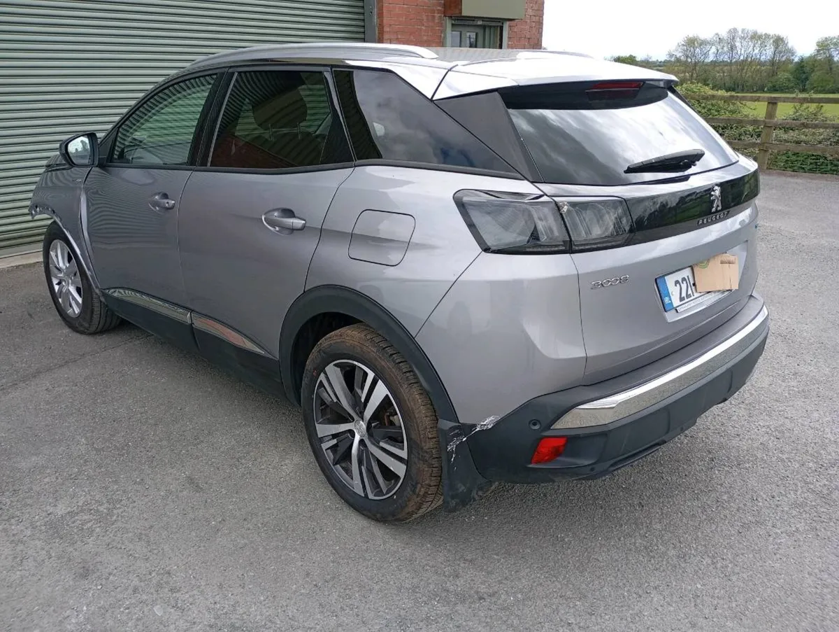 2022 Peugeot 3008 auto hybrid plug-in - Image 2