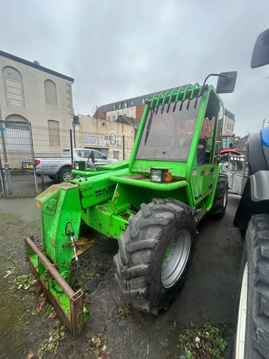 B27-7EVS Merlo Telehandler - Image 3
