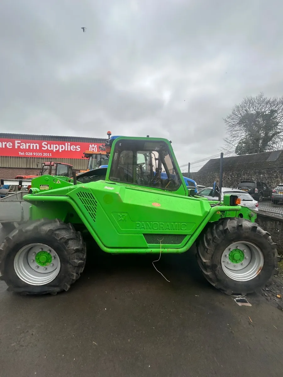 B27-7EVS Merlo Telehandler - Image 2