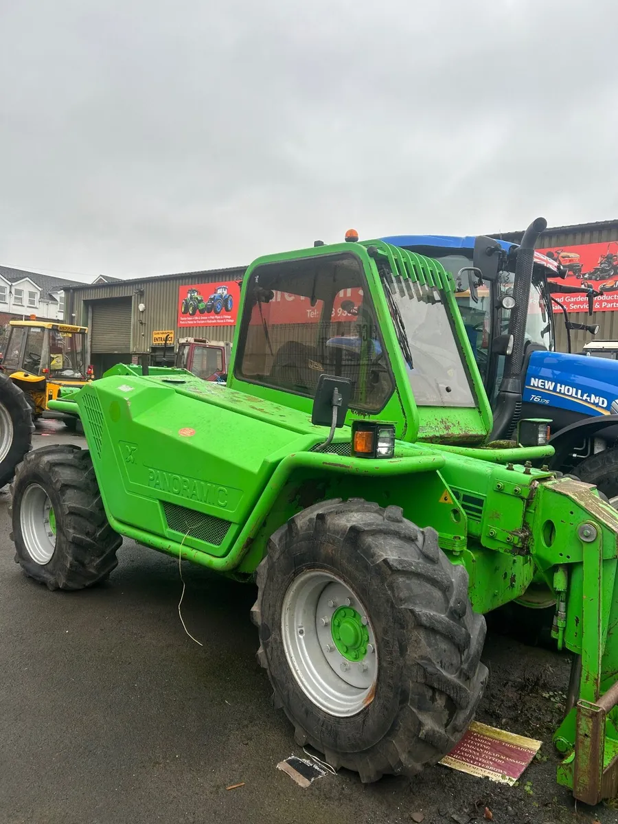 B27-7EVS Merlo Telehandler - Image 4