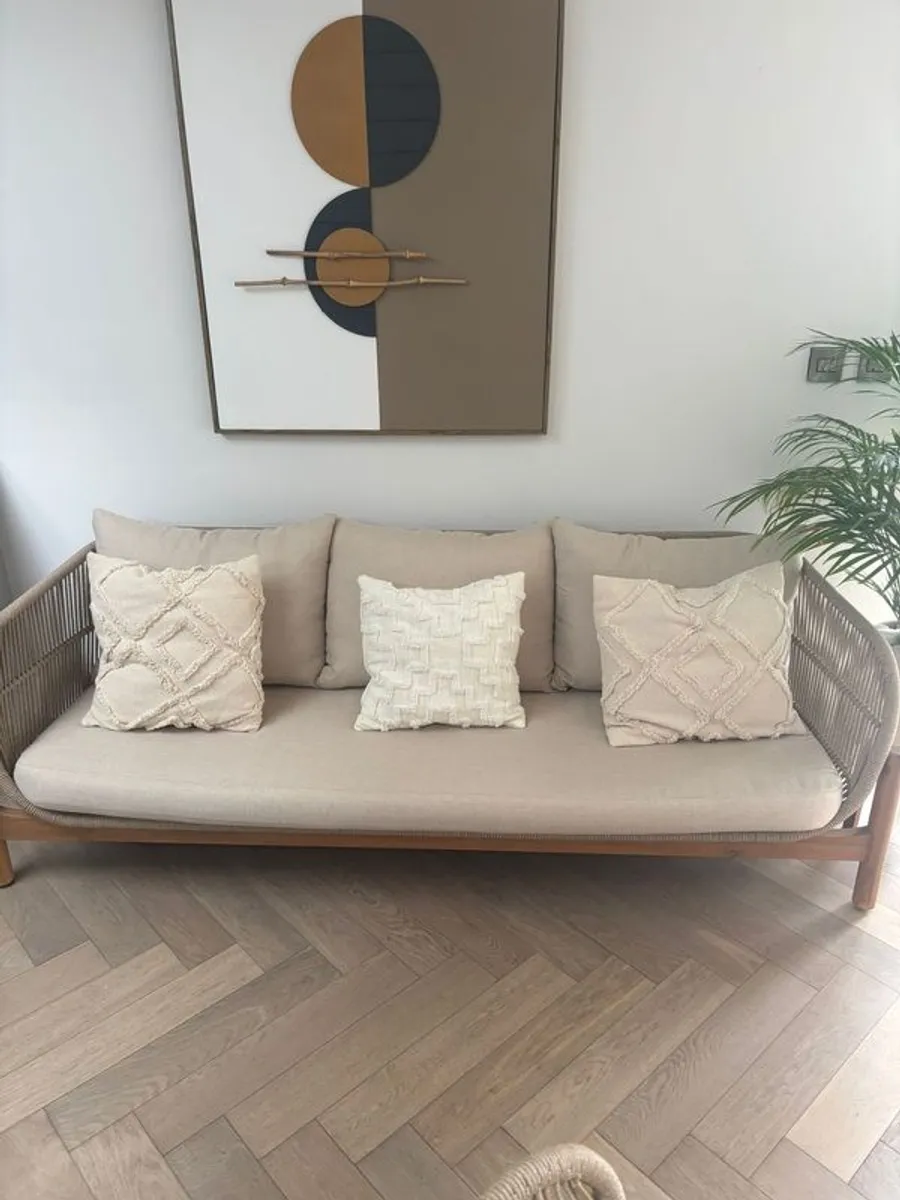 Garden 3seater and 2 arm chairs for sale - Image 2