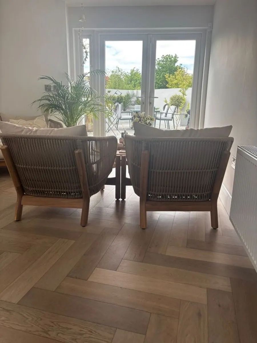 Garden 3seater and 2 arm chairs for sale - Image 3