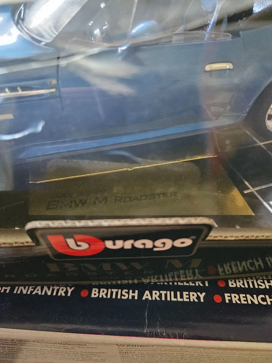 Corgi Burago BMW M Roadster 1.18 - Image 2