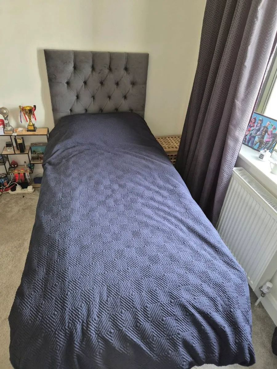 Single bed & Matress - Image 1