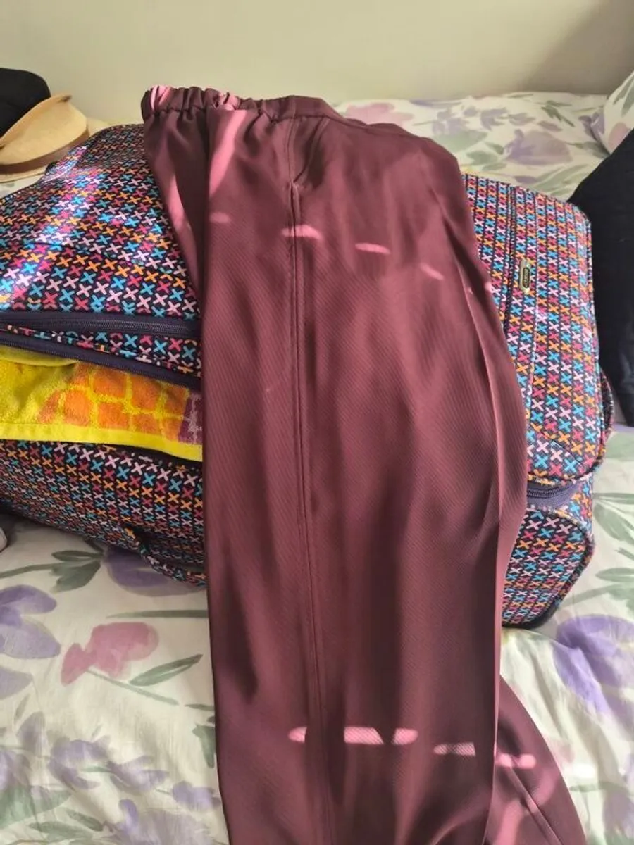 ladies suit - Image 3