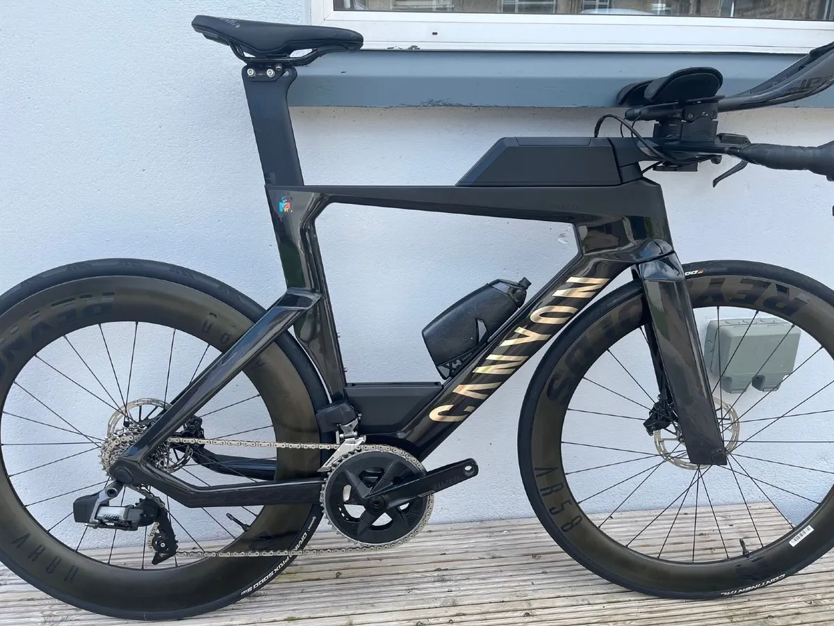 Canyon Speedmax CF 7 Disc eTap - Image 1