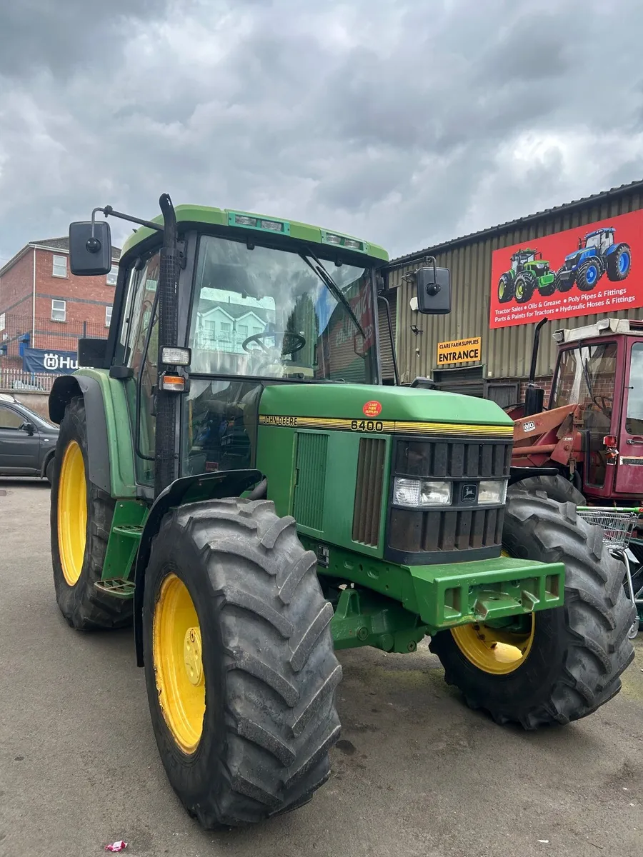 John Deere 6400 - Image 1