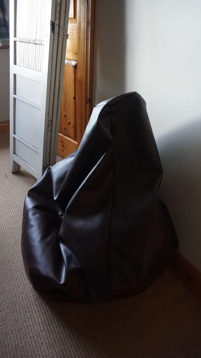 2 x Leatherette Bean Bags MINT CONDITION - Image 2