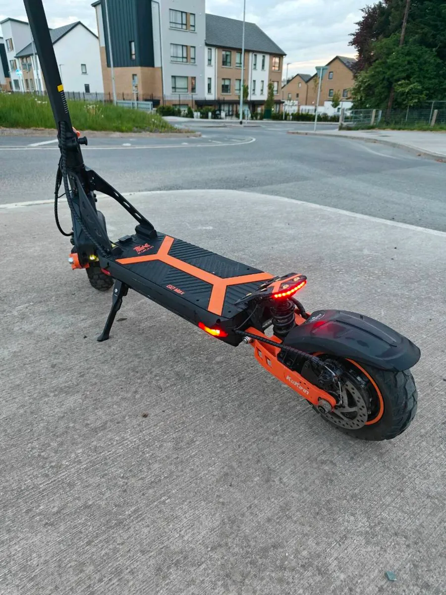PERFECT CONDITION KUKIRIN G2 MAX - Image 4