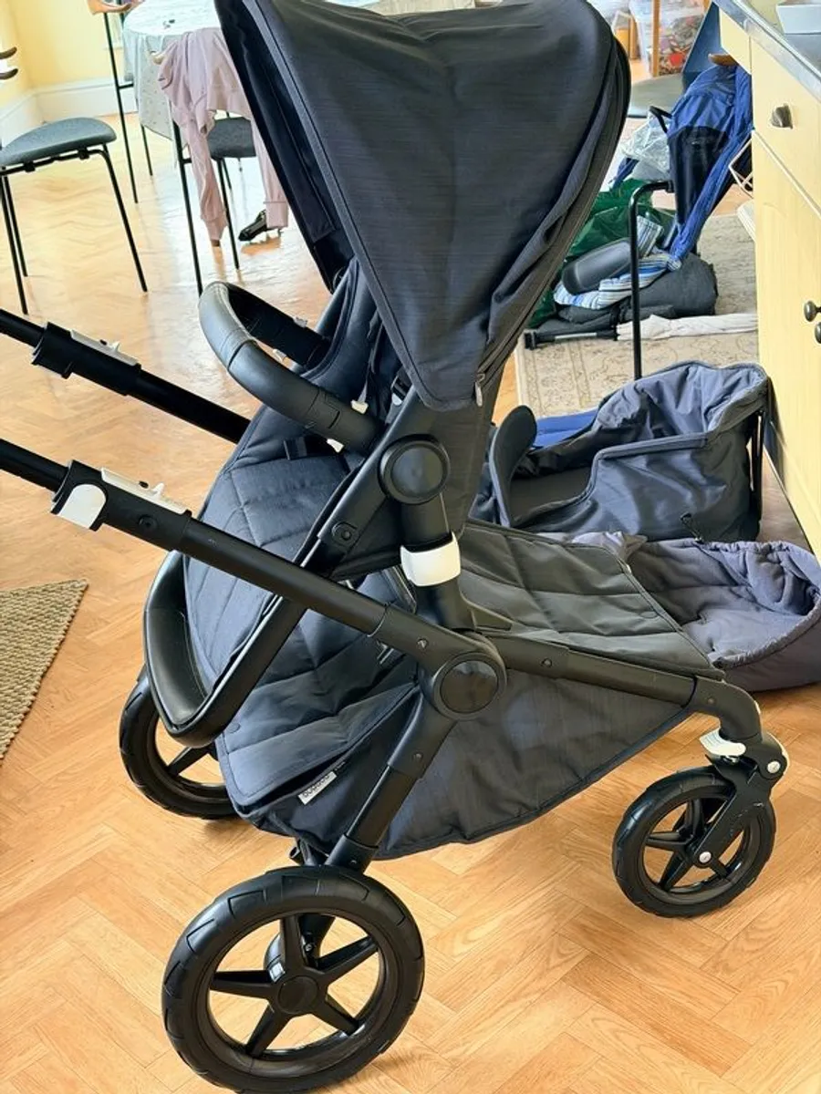 Bugaboo Fox Stellar -  Professionally Cleaned. - Image 3