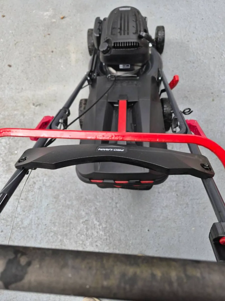 Hyundai Pro Lawn Lawnmower - Image 3