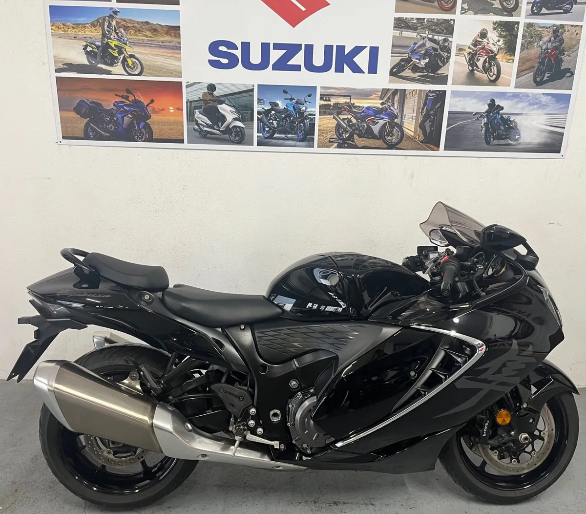 2025 Suzuki GSXR 1300 Hayabusa @ Meskells - Image 2
