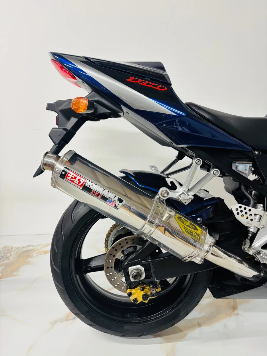 Suzuki Gsxr 750 - Image 3
