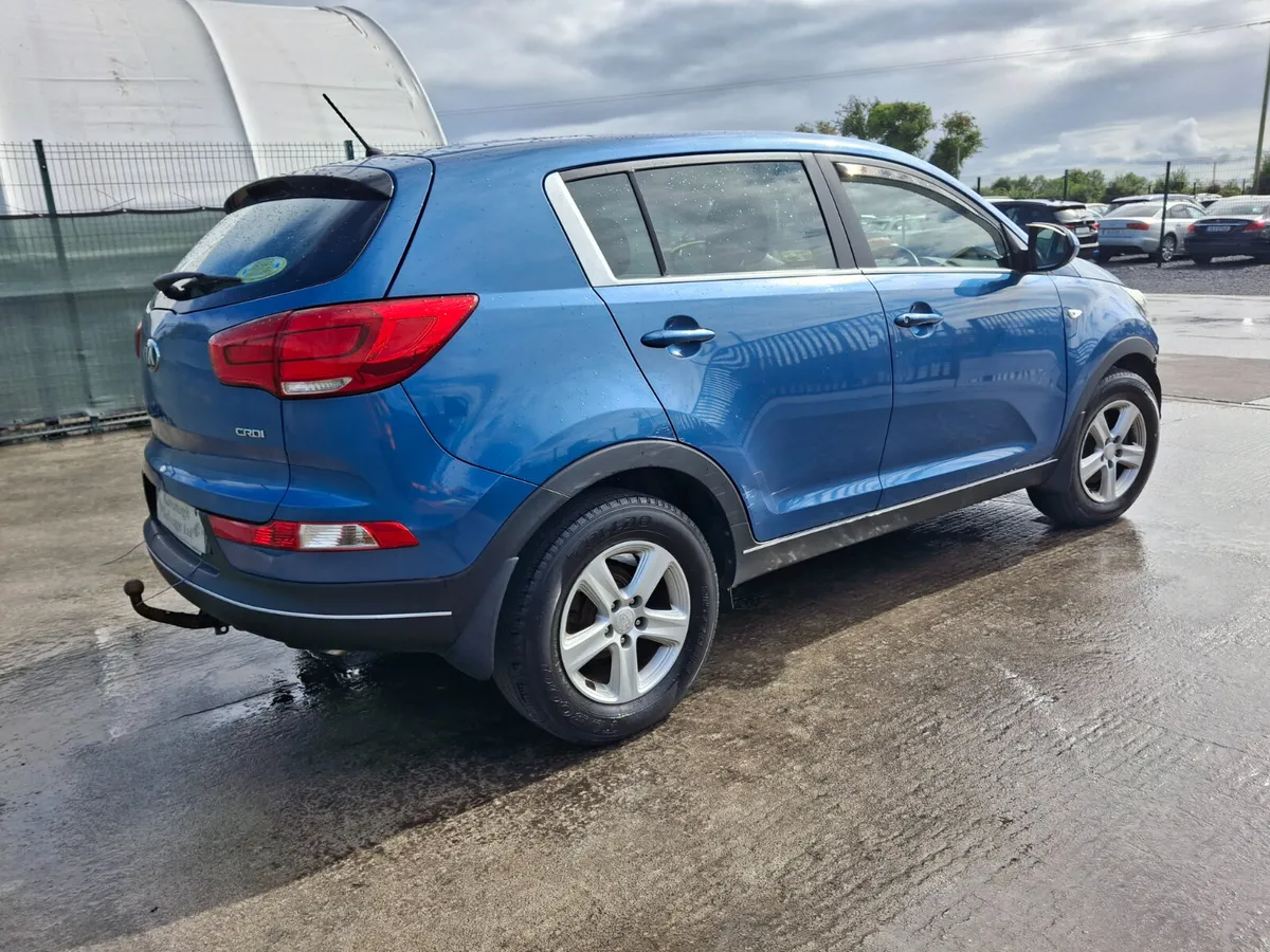 2014 Kia Sportage 1.7 Diesel.Light Damage - Image 4
