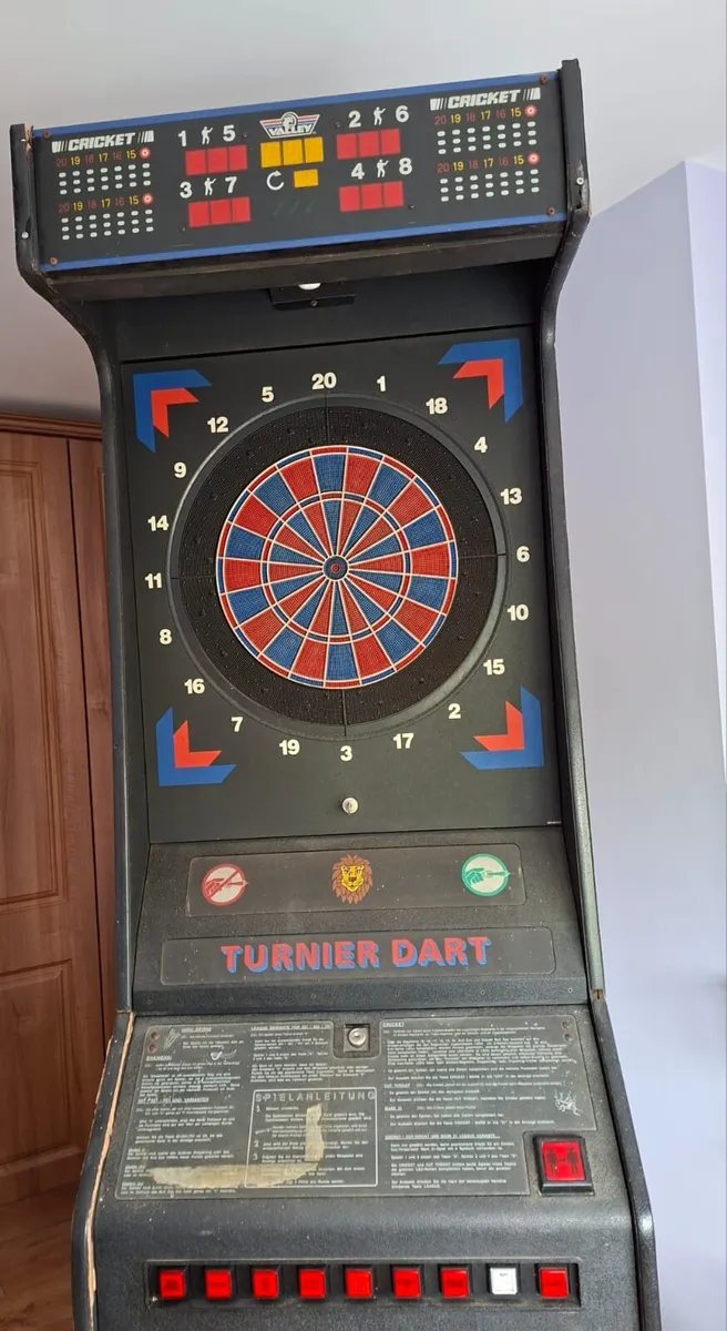 Electronic darts machine - Image 1