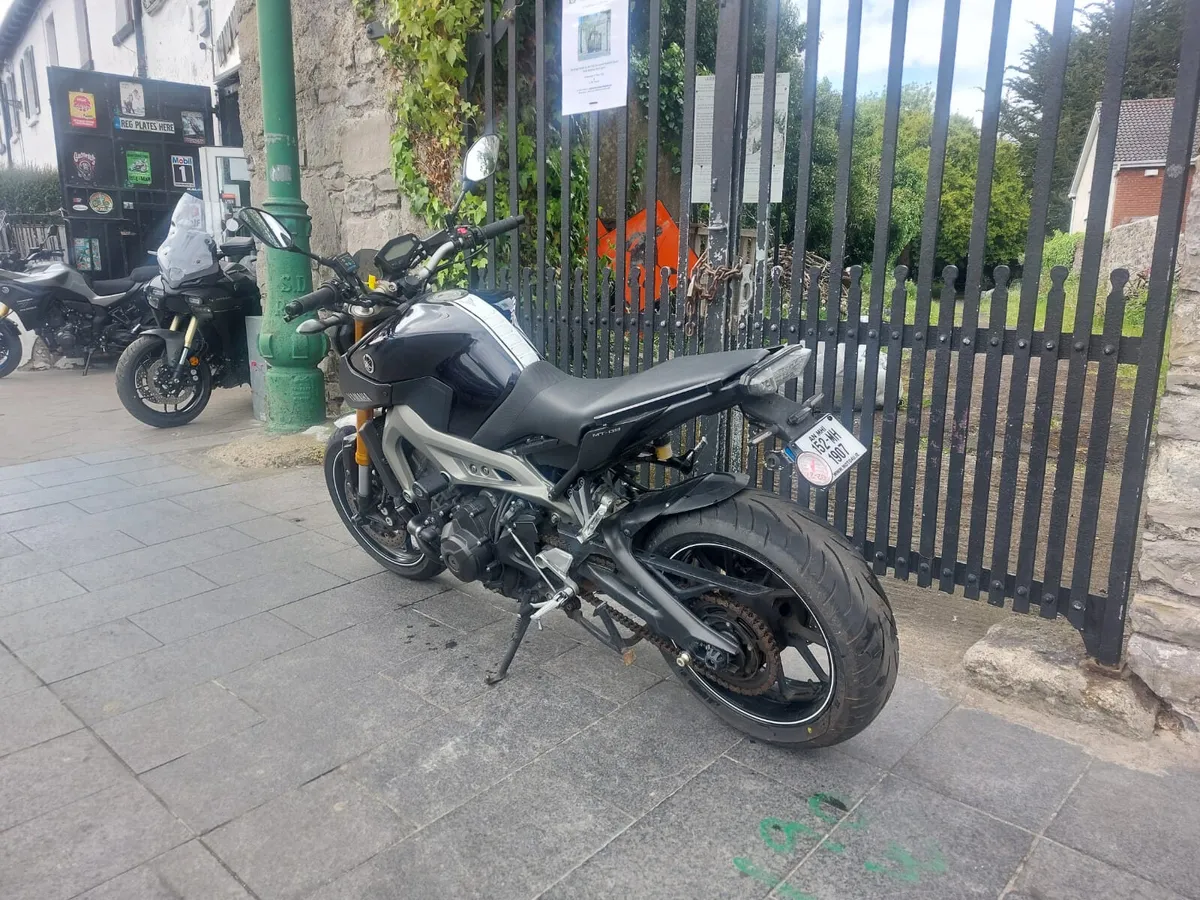 2015 YAMAHA MT-09 MOTO4U - Image 2
