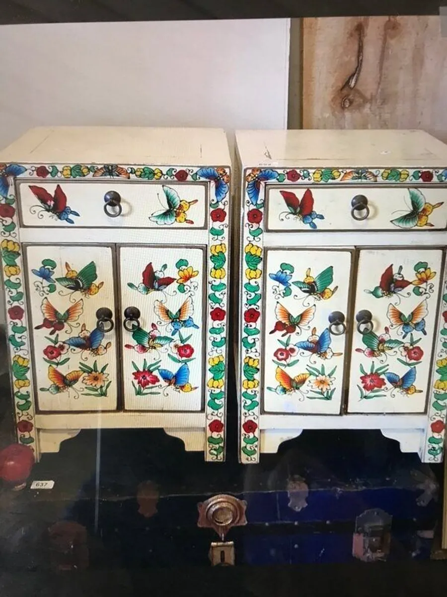 Bedside lockers - Image 3